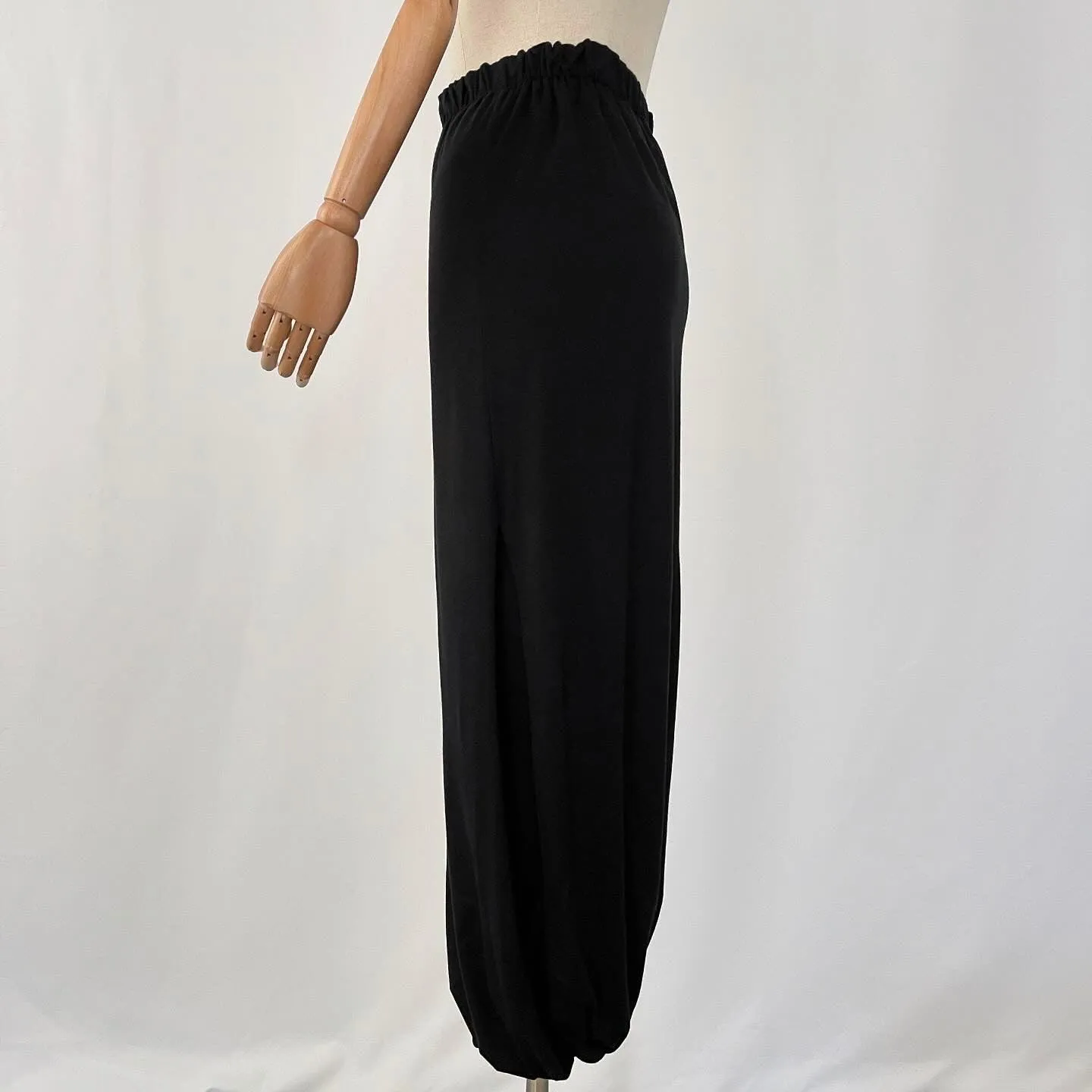 BARBARA SPEER New Skirt