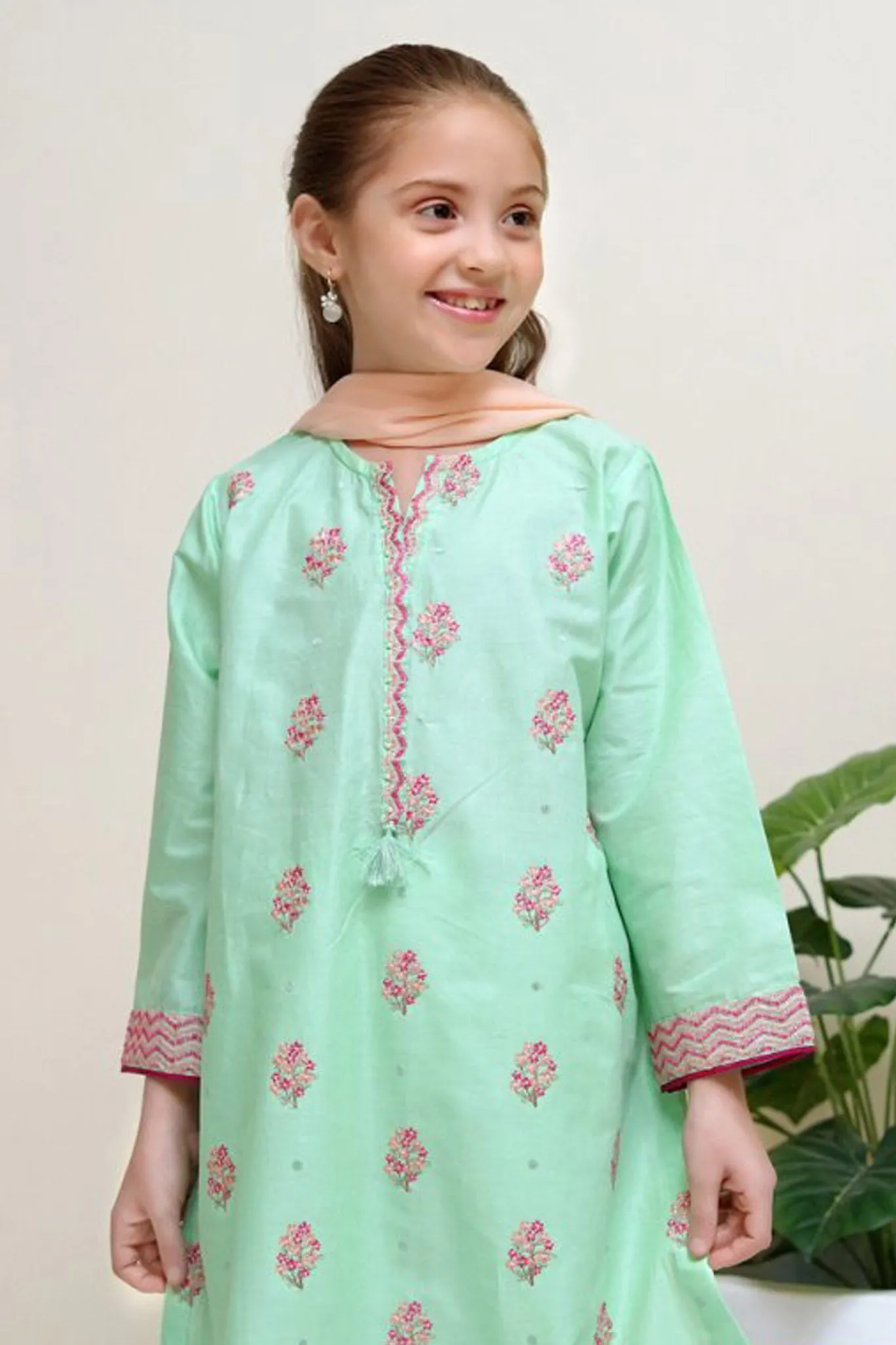 Bari Eid By Shanzey Stitched 3 Piece Emb Cotton Edit Collection'2024-SHK-2506