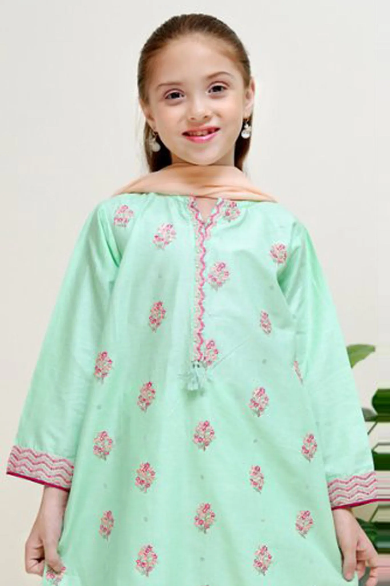 Bari Eid By Shanzey Stitched 3 Piece Emb Cotton Edit Collection'2024-SHK-2506