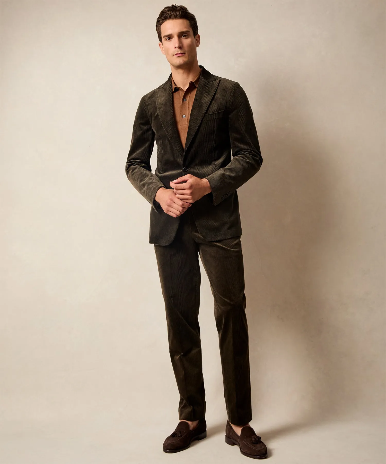 Italian Fine Wale Corduroy Sutton Suit in Dark Brown