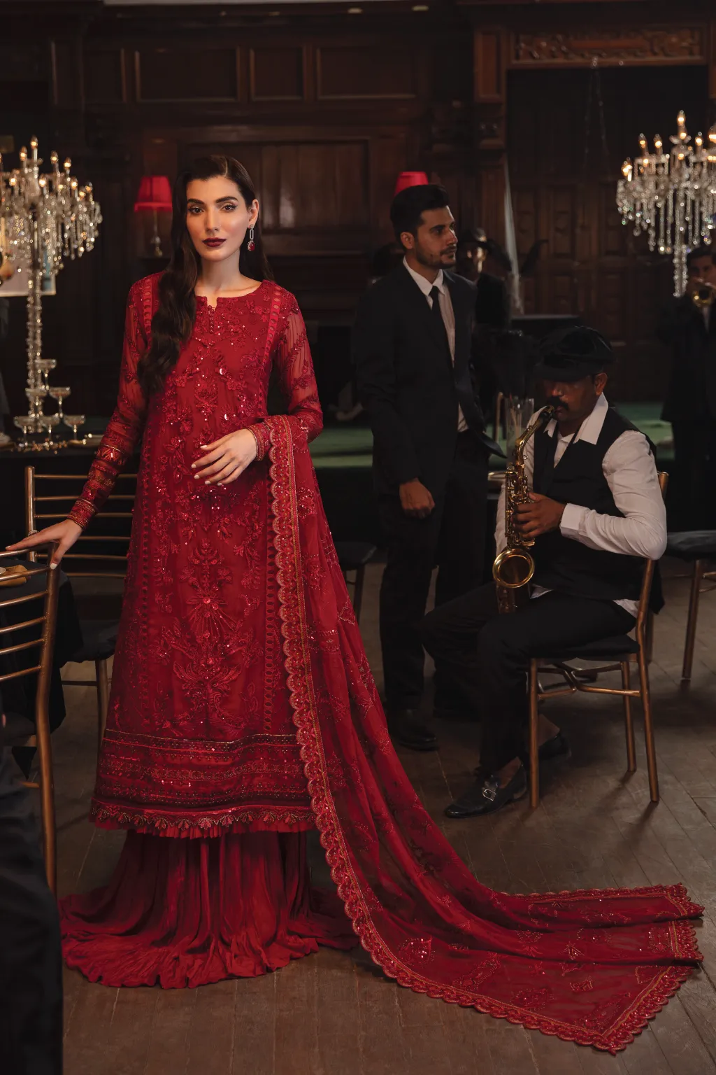 IZNiK La Royale Luxury Formals – IRC-01 Salsa