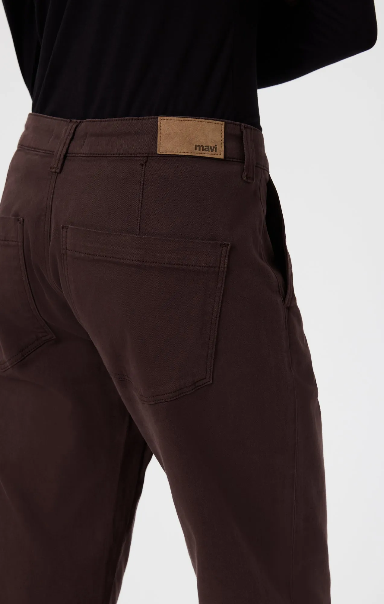 LAUREN STRAIGHT CHINO IN CURRANT CASUAL TWILL