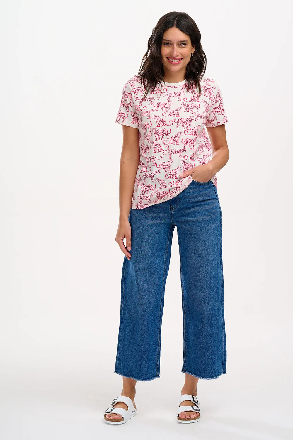 Maggie T-Shirt - Off-White/Pink, Leopards Spots