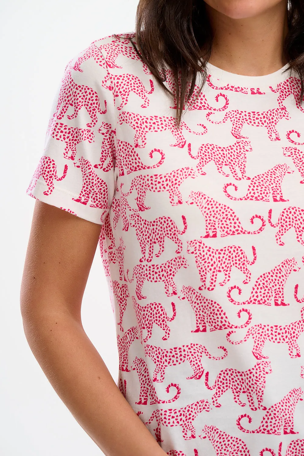 Maggie T-Shirt - Off-White/Pink, Leopards Spots