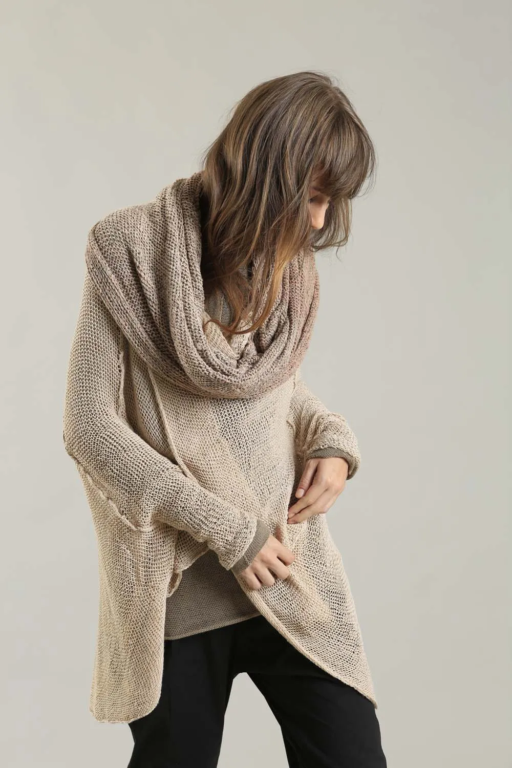 Oversized T Light Sweater with Pockets- Nude Dusty blush