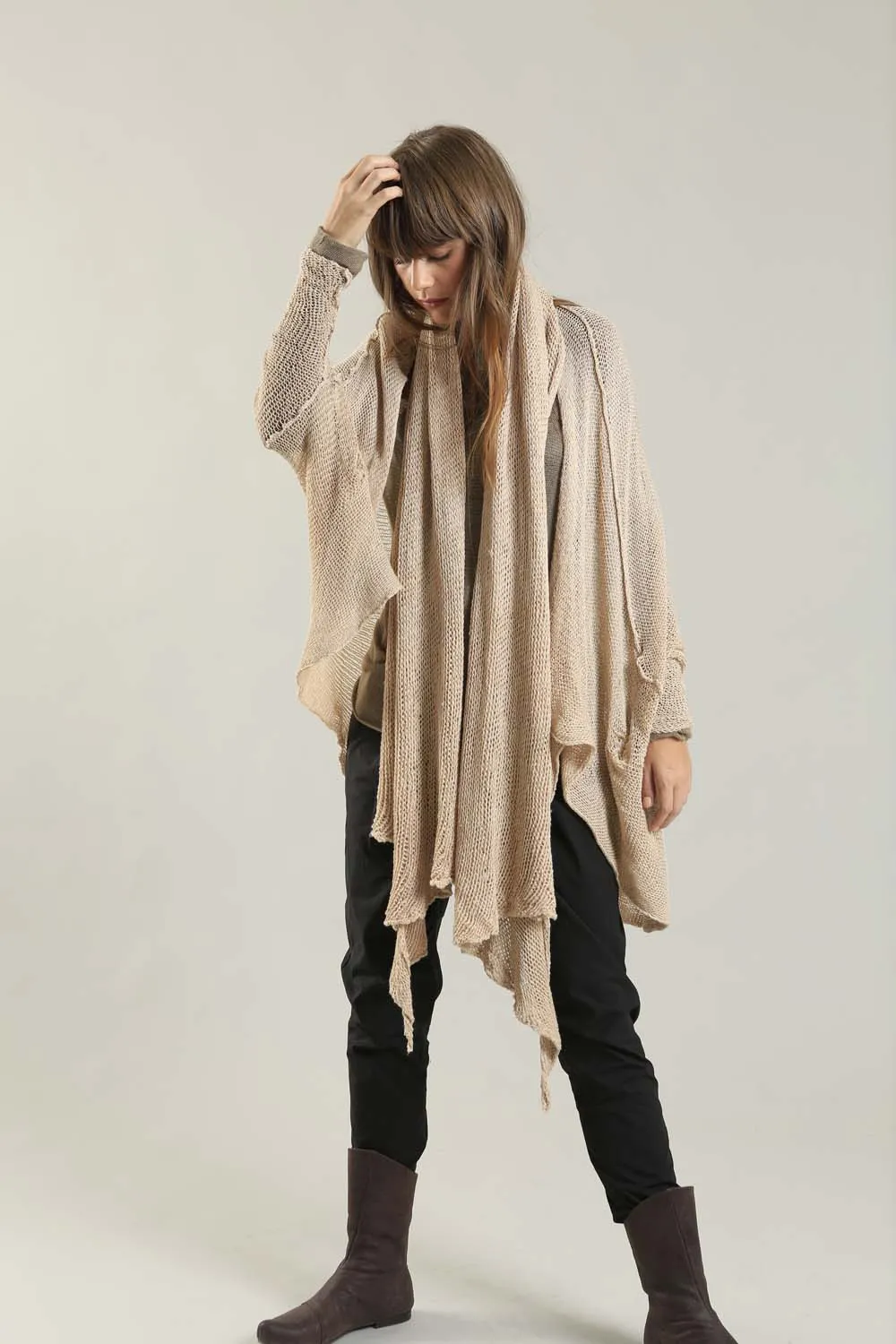 Oversized T Light Sweater with Pockets- Nude Dusty blush