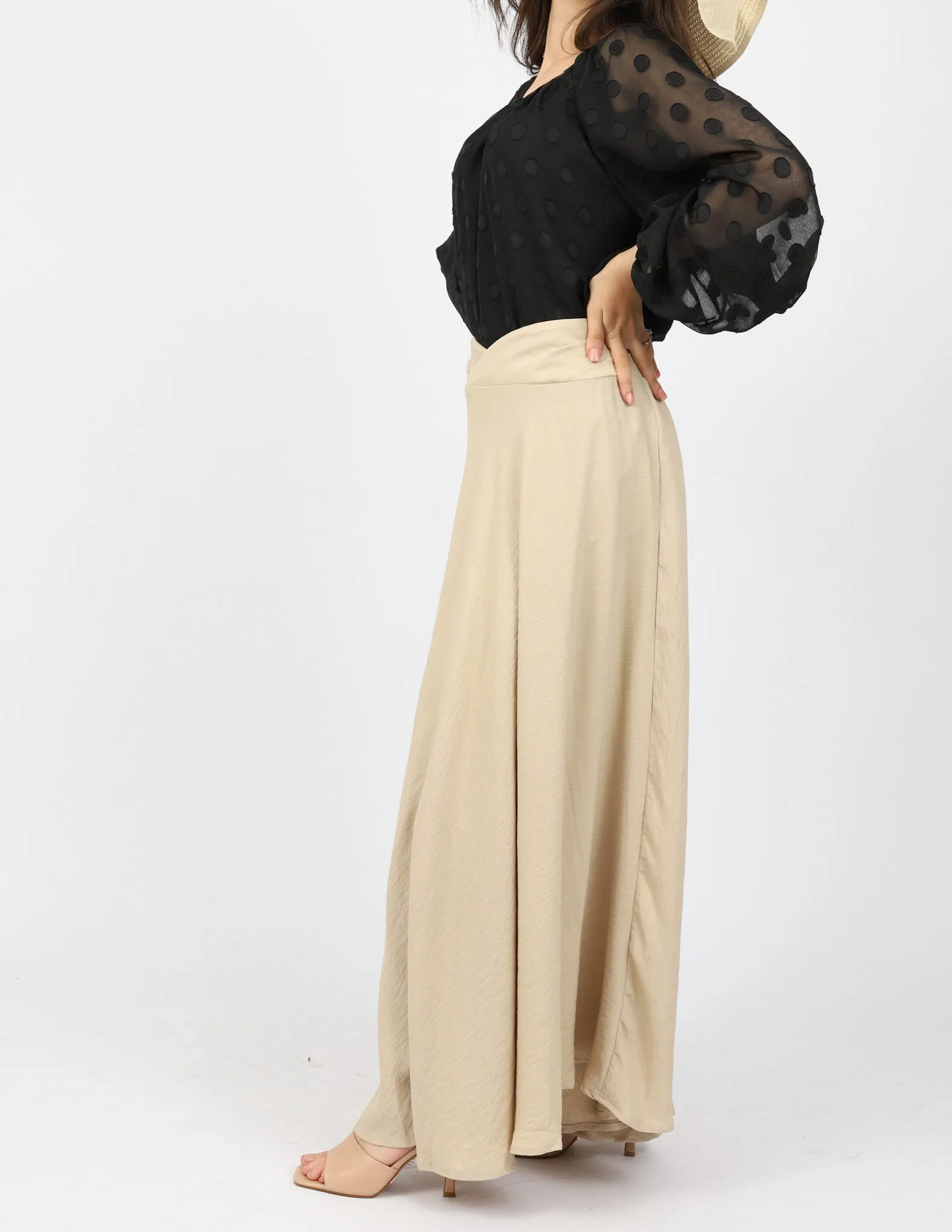 Pleat Waist Skirt