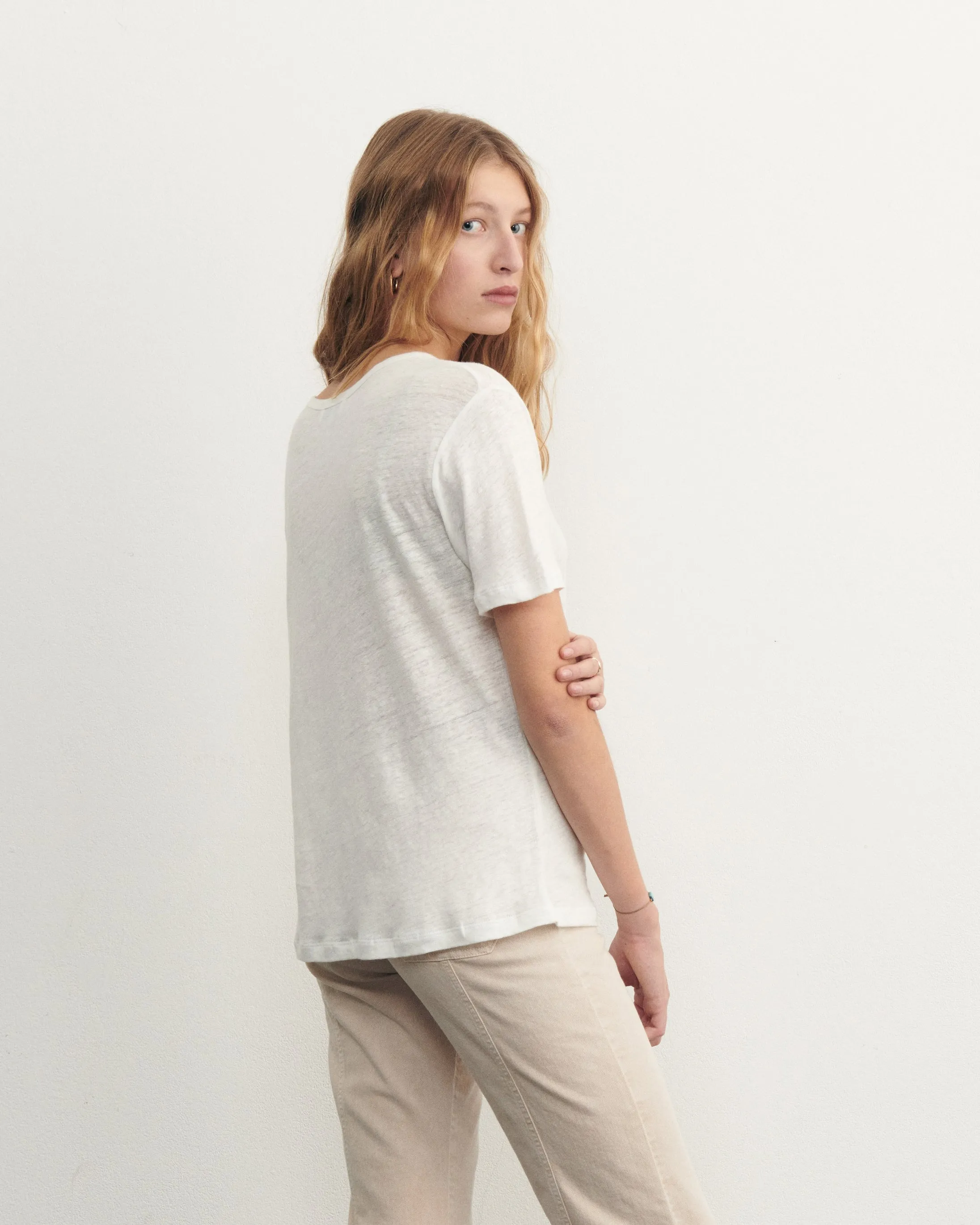 "Out Of Office" linen villiers t-shirt