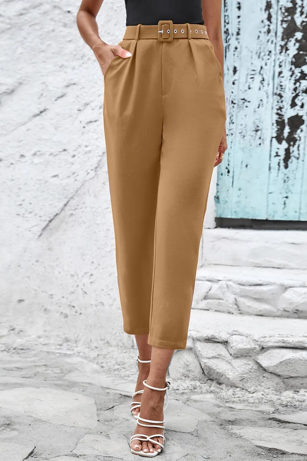 Straight Leg Cropped Pants with Pockets