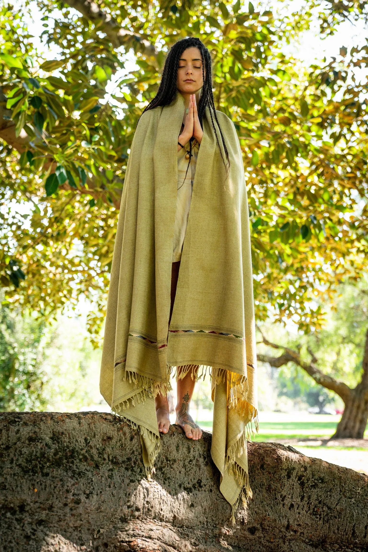 TATHAGATHA Light Green Oversized Meditation Shawl Handwoven Pure Cashmere Wool Embroidered Blanket Handmade Winter Zen Wrap Himalayan AJJAYA